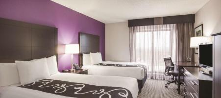La Quinta Inn & Suites Bloomington W
